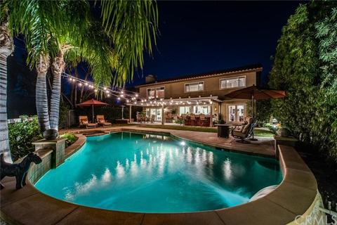 7111 E Cambria Cir, Orange, CA 92869 photo 2