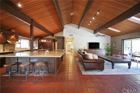2801 Mangular Ave, Corona, CA 92882 photo 9