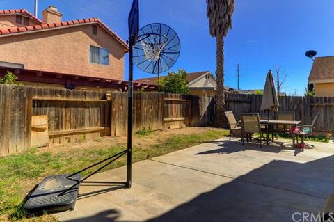 1923 Neptune Dr, Perris, CA 92571 photo 4