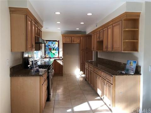 10242 Parkview Ave, Westminster, CA 92683 photo 8