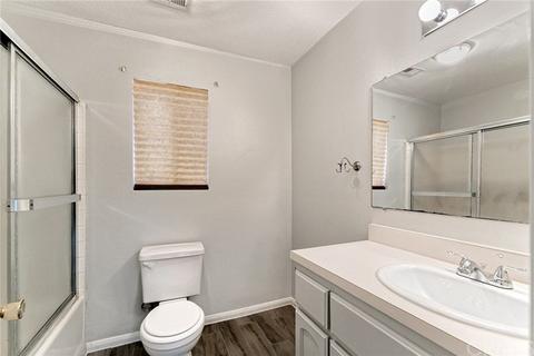 3754 Farnham Pl, Riverside, CA 92503 photo 8