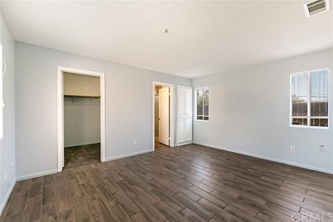 3754 Farnham Pl, Riverside, CA 92503 photo 11