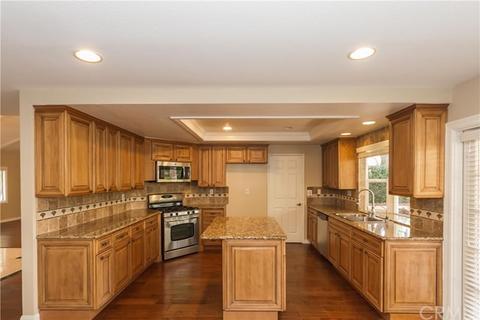 1721 Peacock Ln, Fullerton, CA 92833 photo 11