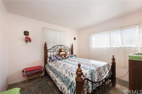 667 E H St, Colton, CA 92324 photo 25