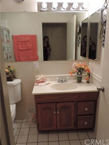 6882 Cerritos Ave, Cypress, CA 90630 photo 17