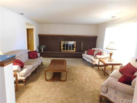 6790 Kenyon Ave, Hesperia, CA 92345 photo 3