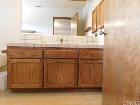 6790 Kenyon Ave, Hesperia, CA 92345 photo 11