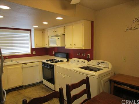 11060 Irwin Dr, Stanton, CA 90680 photo 9