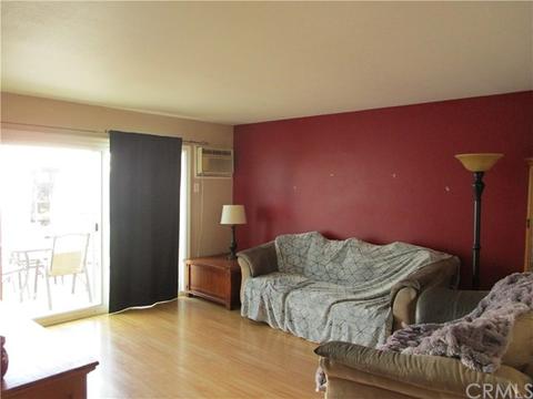 11060 Irwin Dr, Stanton, CA 90680 photo 5