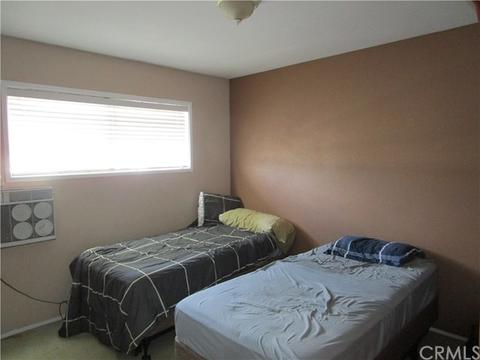 11060 Irwin Dr, Stanton, CA 90680 photo 12