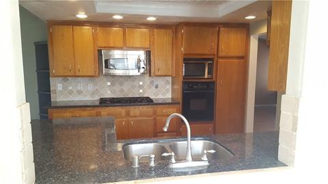 7338 Lakeside Dr, Riverside, CA 92509 photo 3