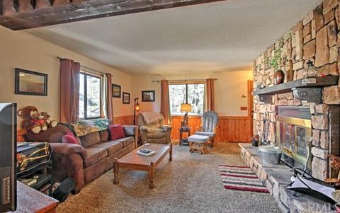 214 Maple Ln, Sugarloaf, CA 92386 photo 3