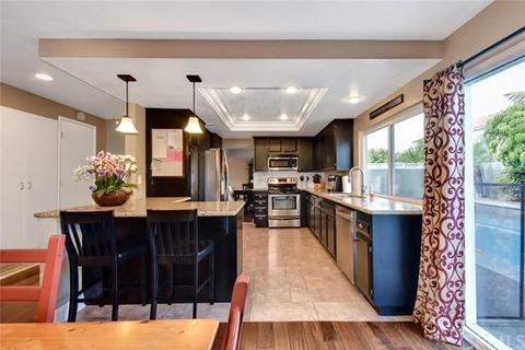 6085 Jeffrey Mark St, Cypress, CA 90630 photo 32