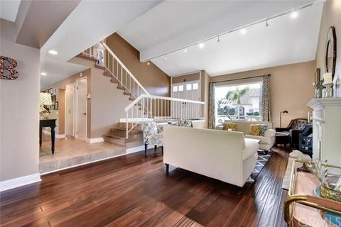 6085 Jeffrey Mark St, Cypress, CA 90630 photo 20