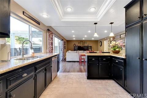 6085 Jeffrey Mark St, Cypress, CA 90630 photo 36