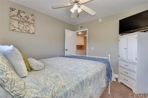6085 Jeffrey Mark St, Cypress, CA 90630 photo 45