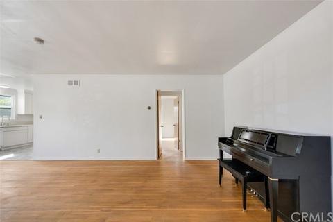 2026 E Mount Vernon Ave, Orange, CA 92867 photo 7