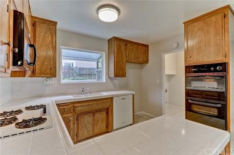 2226 E Locust Ave, Orange, CA 92867 photo 21