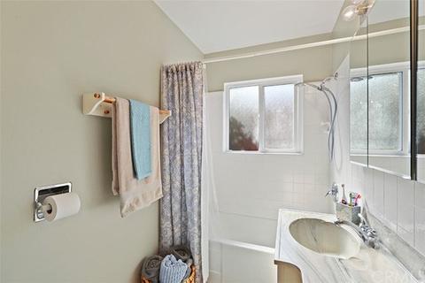 3529 Olive Ave, Long Beach, CA 90807 photo 9