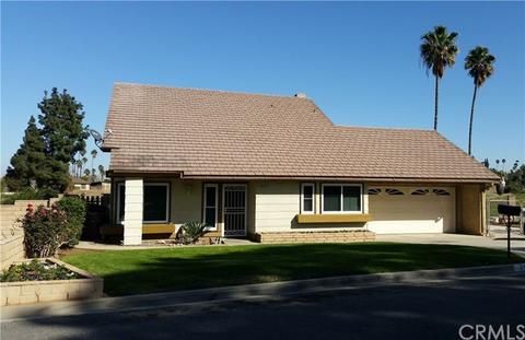 2131 Pine Crest Dr, Corona, CA 92882 photo 1