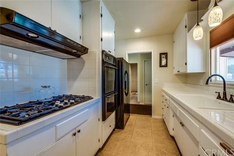 1006 W Hill Ave, Fullerton, CA 92833 photo 5