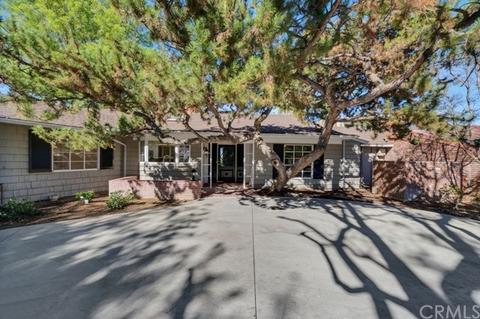 1520 Crown St, Redlands, CA 92373 photo 4