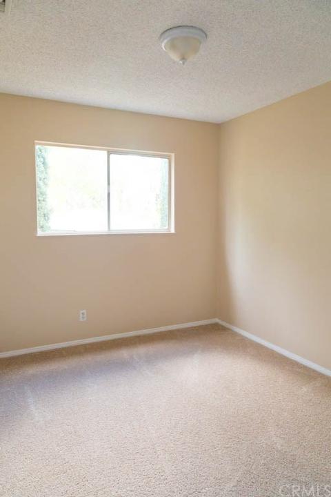 3150 Waldorf Dr, Riverside, CA 92507 photo 6