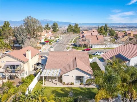 3330 Fallenleaf Dr, Corona, CA 92882 photo 5