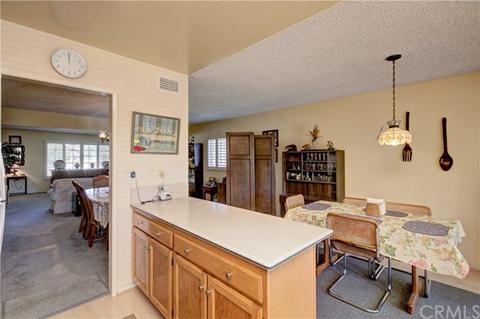 6586 Walnut St, Cypress, CA 90630 photo 16