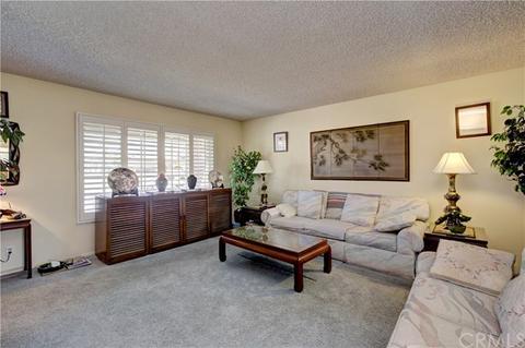 6586 Walnut St, Cypress, CA 90630 photo 7