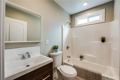 1322 W Magnolia St, Compton, CA 90220 photo 36