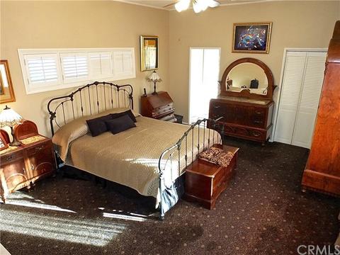 1022 E Tehachapi Dr, Long Beach, CA 90807 photo 27