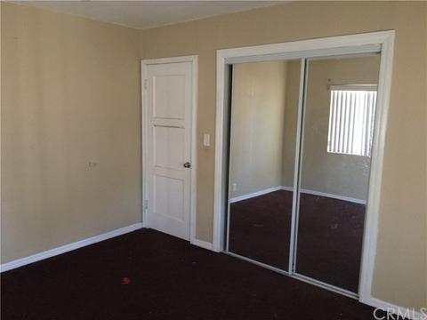 6469 Lemon Ave, Long Beach, CA 90805 photo 9