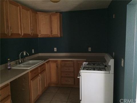 6469 Lemon Ave, Long Beach, CA 90805 photo 10
