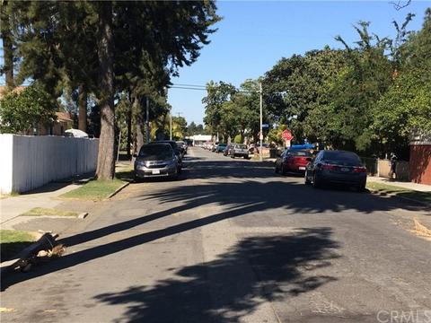 6469 Lemon Ave, Long Beach, CA 90805 photo 2