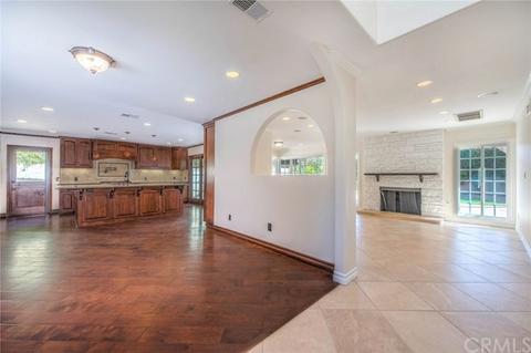 1012 E Brookdale Pl, Fullerton, CA 92831 photo 3