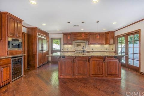 1012 E Brookdale Pl, Fullerton, CA 92831 photo 4