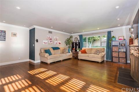 420 E Redwood Ave, Orange, CA 92865 photo 7