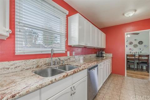 10389 Devillo Dr, Whittier, CA 90604 photo 12