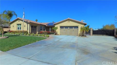 13206 Solomon Peak Dr, Riverside, CA 92503 photo 2