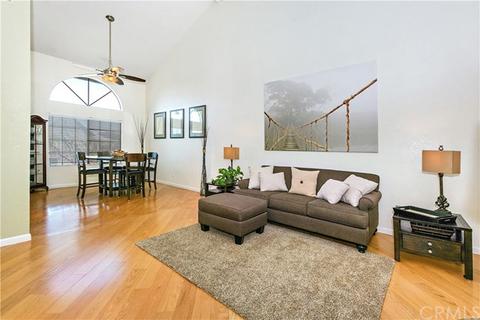 6457 Sunbeam Dr, Riverside, CA 92506 photo 2