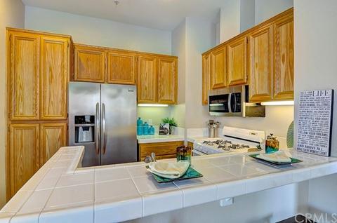 392 Gullotti Pl, Placentia, CA 92870 photo 9