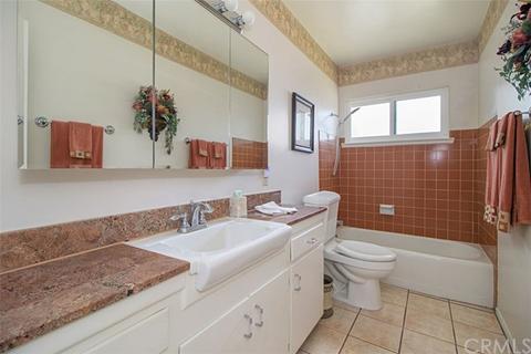 719 E Grove Ave, Orange, CA 92865 photo 14