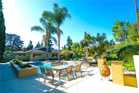 611 Laguna Rd, Fullerton, CA 92835 photo 1