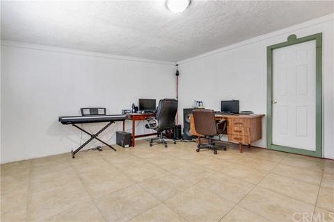 5459 Noble St, Riverside, CA 92503 photo 6