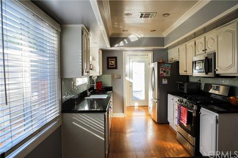 3923 Hackett Ave, Long Beach, CA 90808 photo 3