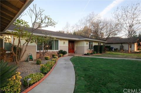 7932 Ruth Way, Riverside, CA 92506 photo 4