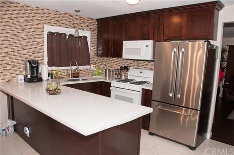 62 E 69th Way, Long Beach, CA 90805 photo 6
