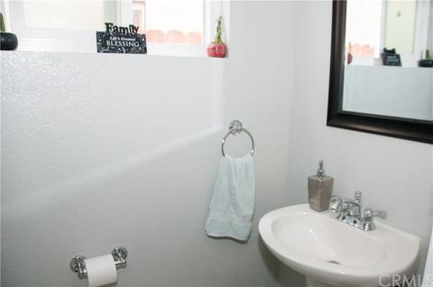62 E 69th Way, Long Beach, CA 90805 photo 20