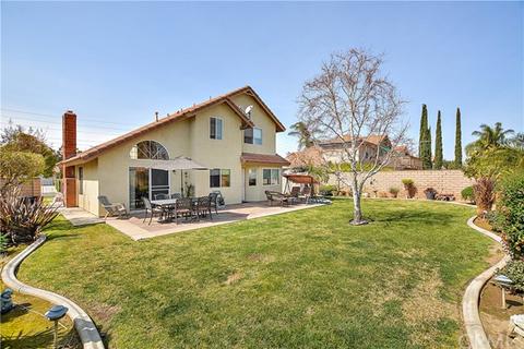 4220 Sunrose Dr, Riverside, CA 92505 photo 2
